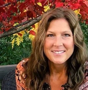 Meet your Posher, Candes